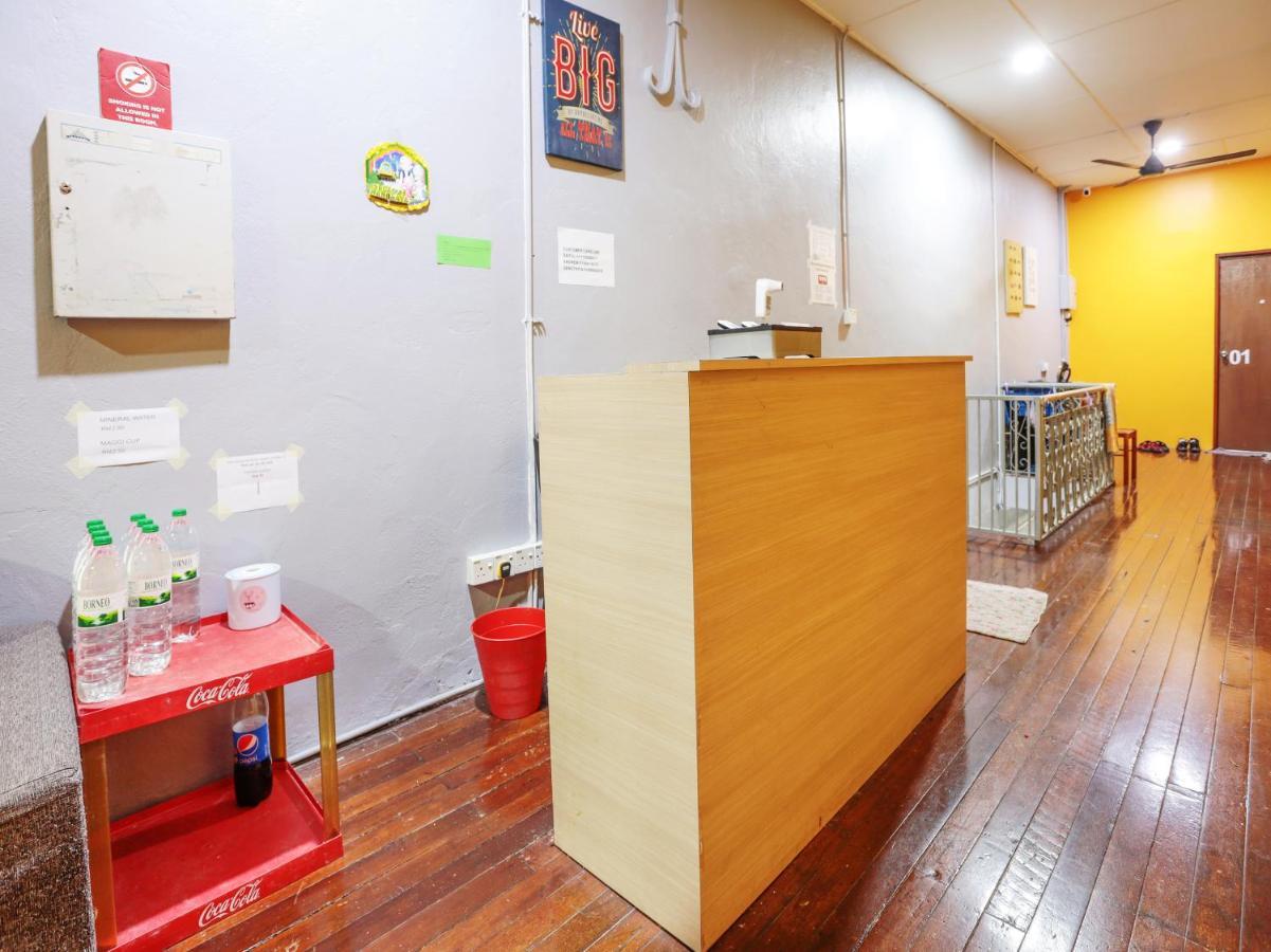 فندق Spot On 90610 Loft Waterfront كوشنج المظهر الخارجي الصورة